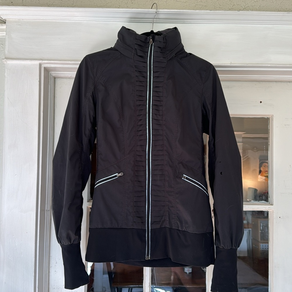 Lululemon Workout/Outerware Jacket - image 4